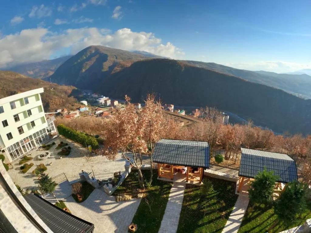 Bujtina Vrenezi Otel Peshkopi Dış mekan fotoğraf