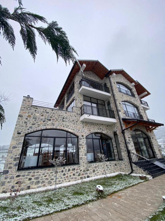 Bujtina Vrenezi Otel Peshkopi Dış mekan fotoğraf