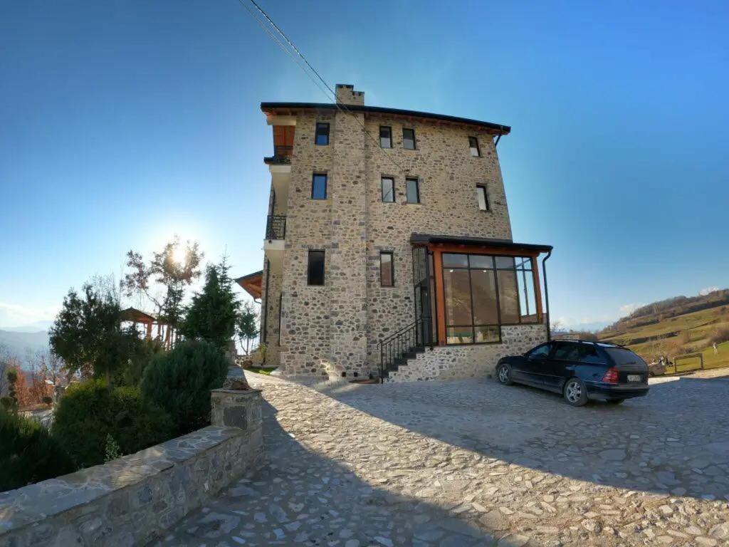 Bujtina Vrenezi Otel Peshkopi Dış mekan fotoğraf