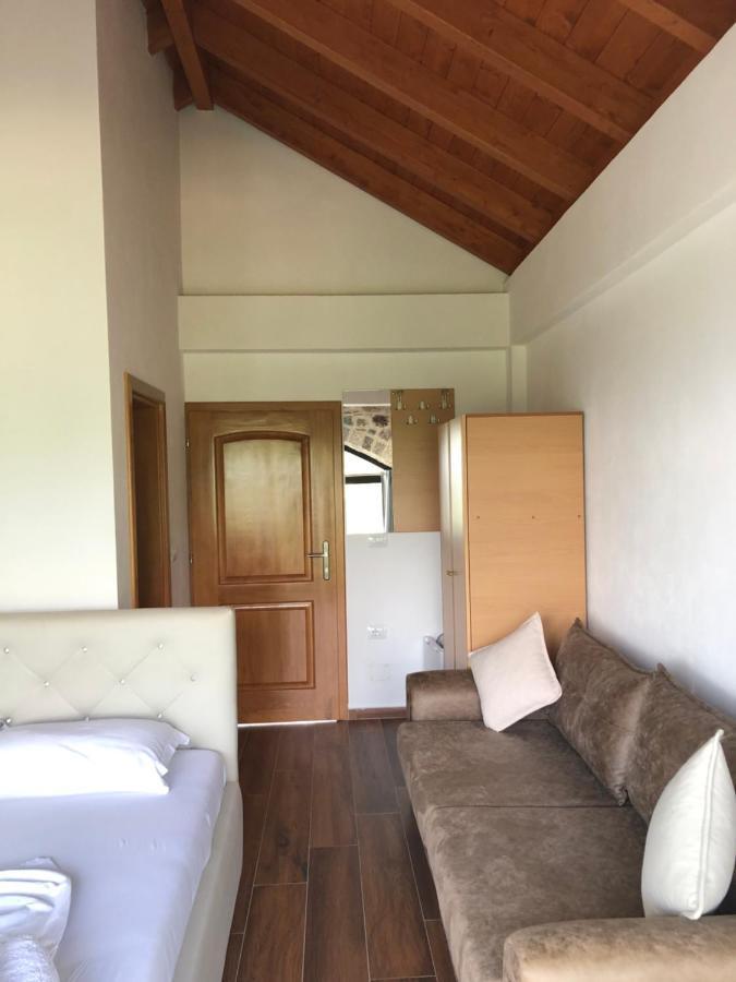 Bujtina Vrenezi Otel Peshkopi Dış mekan fotoğraf