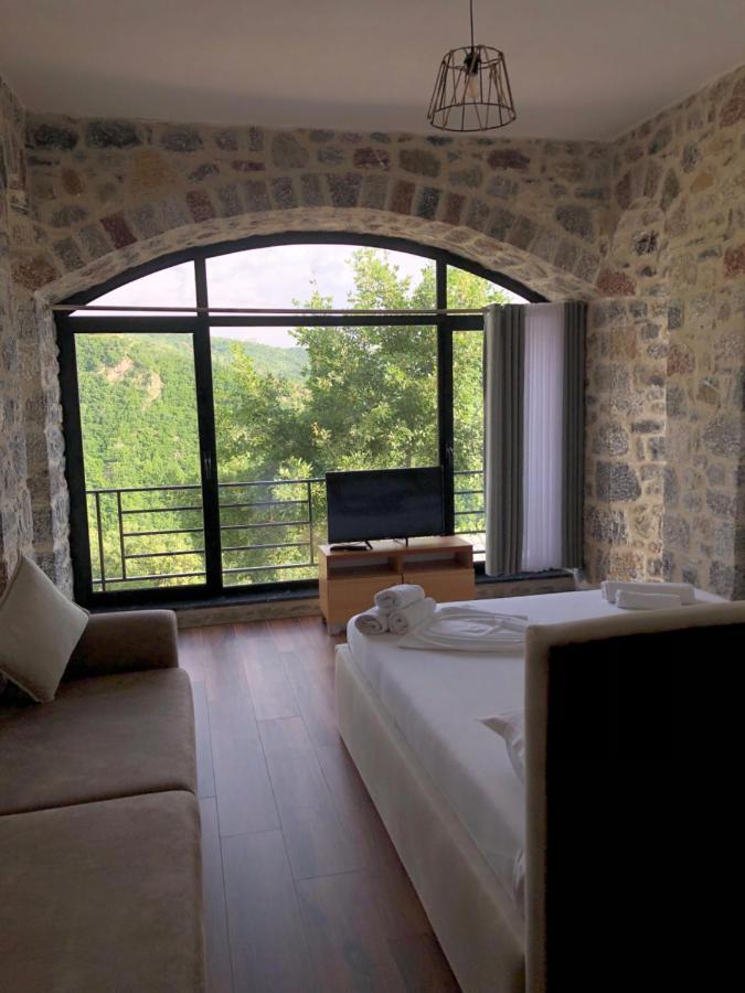 Bujtina Vrenezi Otel Peshkopi Dış mekan fotoğraf