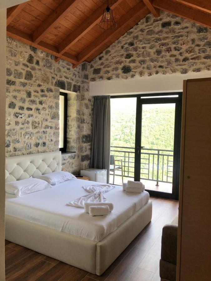 Bujtina Vrenezi Otel Peshkopi Dış mekan fotoğraf